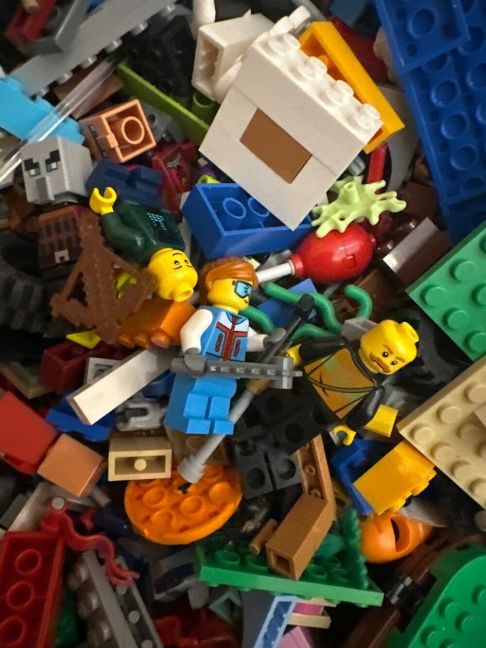 LEGO Bulk Lot Baseplate Brick Mini Figures Minecraft Bomb-Omb Mixed 10 lbs - Picture 2 of 8